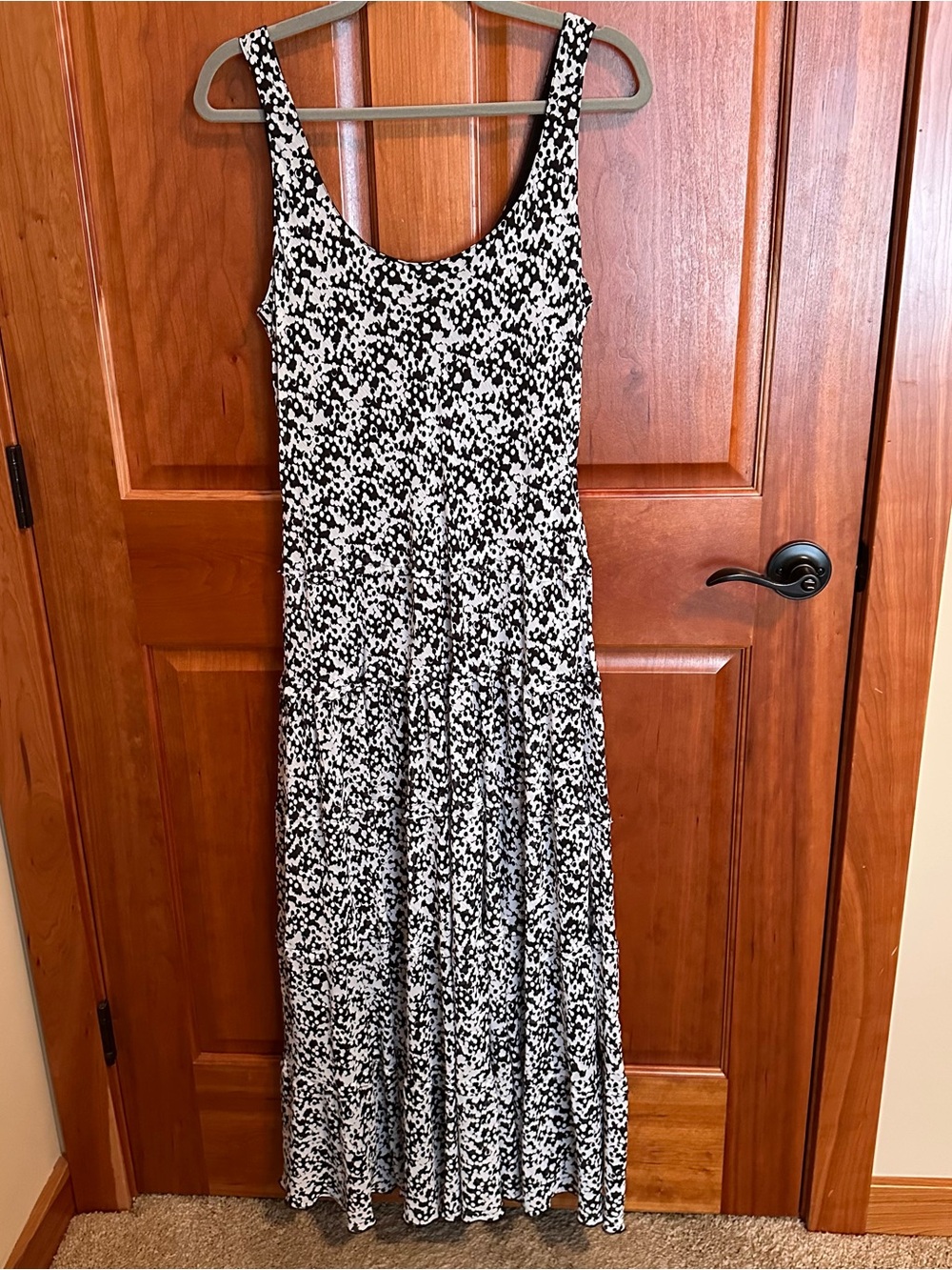 Black & White Scoop Neck Maxi Dress
